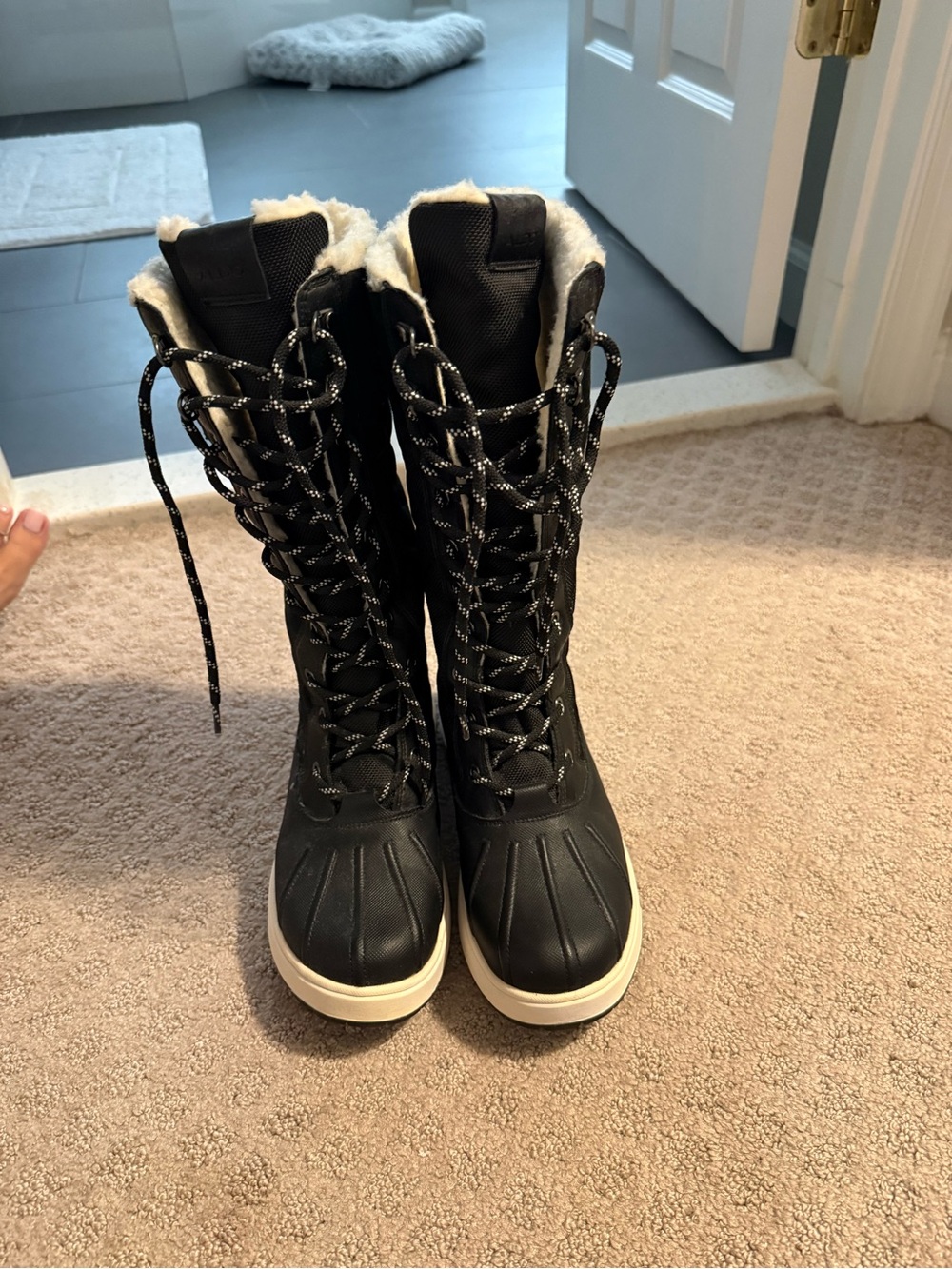 Aldo Black Lace-Up Faux-Fur Winter Boots with White Sole
